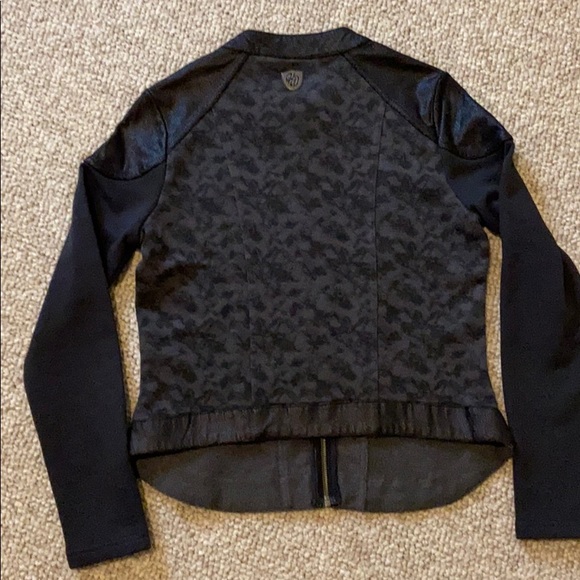 Jacket - Picture 2 of 2